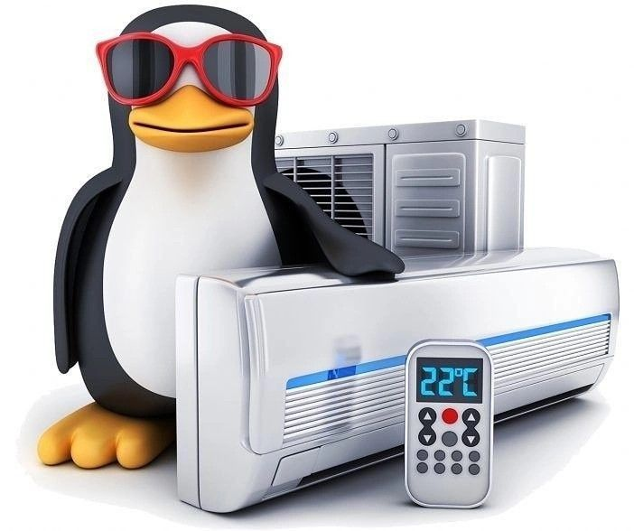 Teknisi profesional memasang unit AC split di Medan, peralatan lengkap